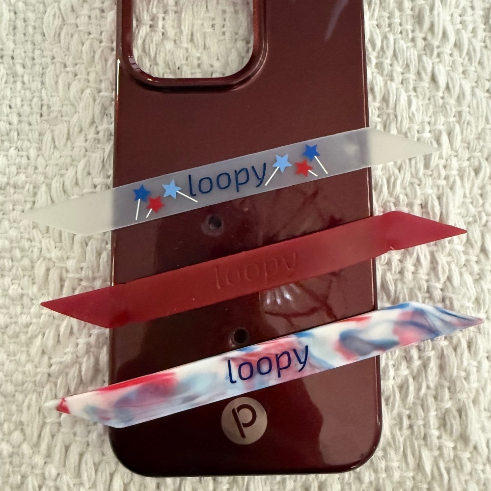 Loopy iPhone 15 Pro Max SOLD OUT Maroon Shimmer + 3 loops